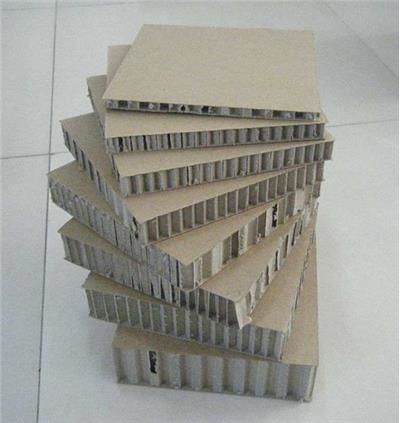 常州塑料纸板回收与环境保护意识的重要性以及废品回收注意事项